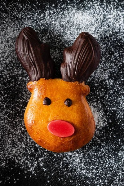 Kırmızı Burun Çikolata Boynuzları Noel Kek Börek Geyik — Stok fotoğraf