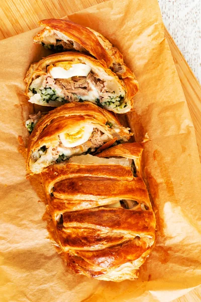 Spinach Pie Italian Stromboli Egg Spinach Mozzarella Великоднє Тісто — стокове фото