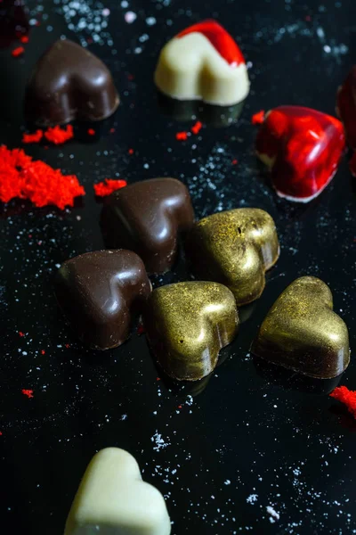 Csokoládé Szív Fekete Háttér — Stock Fotó