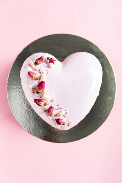 Torta Con Bacche Forma Cuore San Valentino — Foto Stock