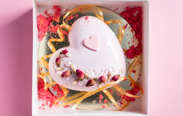 Torta Nella Forma Cuore Durante Vacanza Giorno San Valentino — Foto Stock