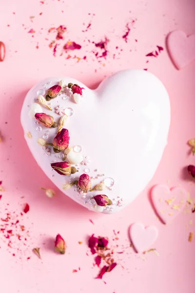 Torta Con Bacche Forma Cuore San Valentino — Foto Stock