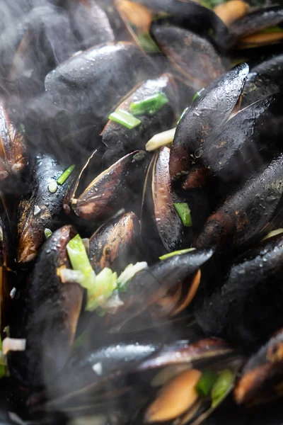 Mejillones Sartén —  Fotos de Stock