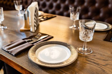 Yemek için masa hazır.