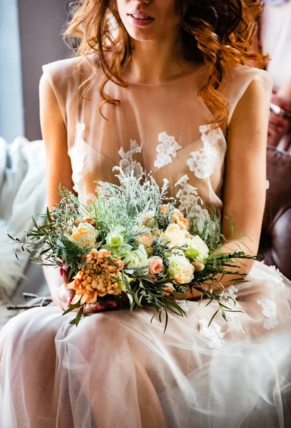 Belleza Mujer Con Flores — Foto de Stock