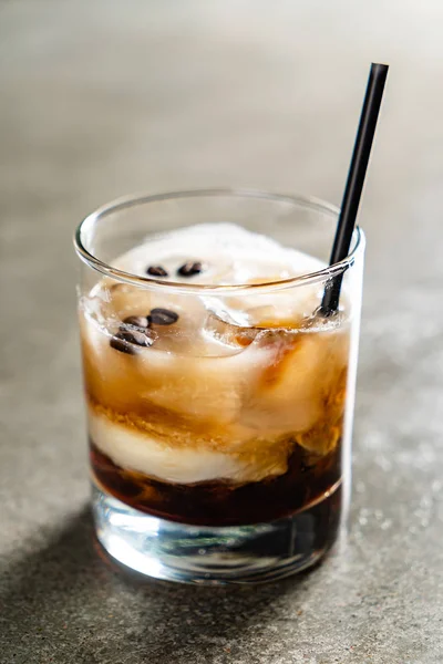 Smaklig Alkoholhaltig Gammaldags Cocktail Baren — Stockfoto