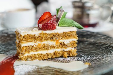 Havuçlu kek, kapat.