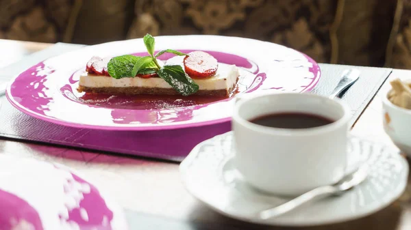 Gâteau Fromage Aux Fraises Gros Plan — Photo