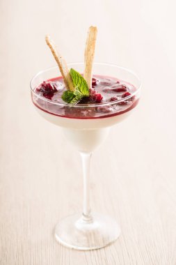 berry tatlı, yakın