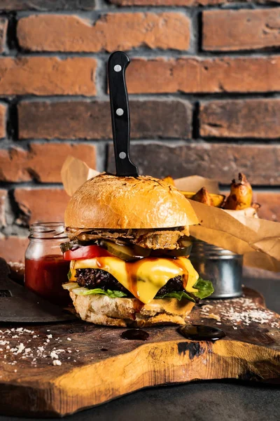 Hamburger Con Patate Forno — Foto Stock