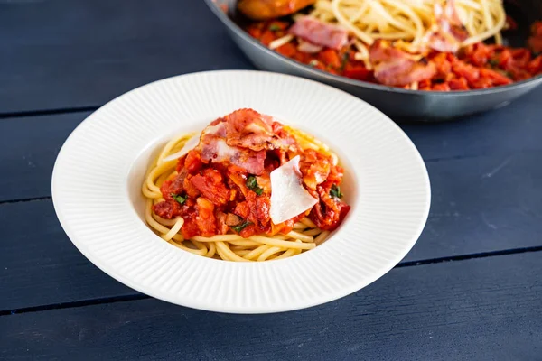 Spaghetti Mit Tomatensauce — Stockfoto