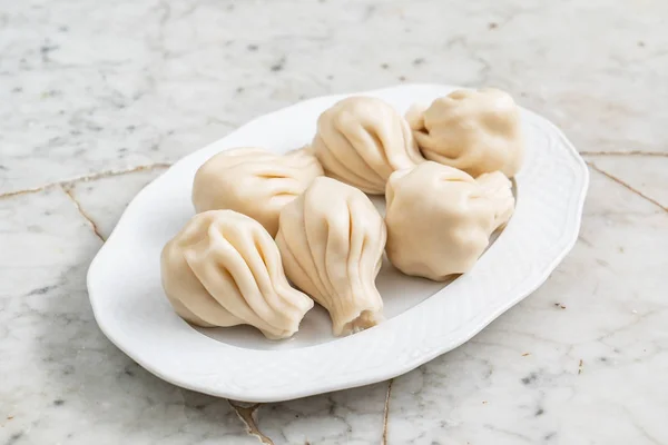 Dumplings Georgianos Khinkali Plato Blanco — Foto de Stock