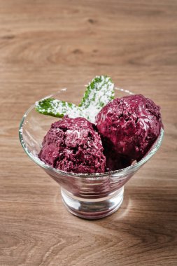 nane ile berry dondurma, yakın