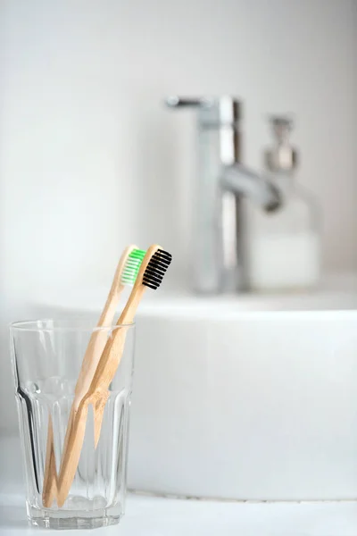 Eco Natural Bamboo Toothbrushes Glass Sustainable Lifestyle Concept Zero Waste — Stock Photo, Image
