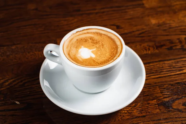 Taza Capuchino Sobre Fondo Madera — Foto de Stock