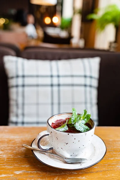 Dessert Chocolat Dans Tasse Sur Table — Photo