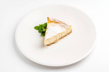 Naneli cheesecake, kapat.