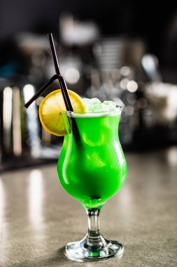 lezzetli kokteyl barda, yakın çekim