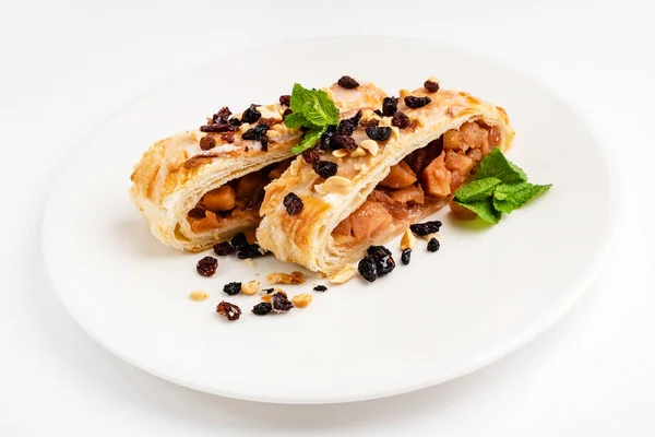 Strudel Mit Apfel Nahaufnahme — Stockfoto