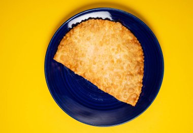 Özbek doğu Tatar mutfağı, etli cheburek.