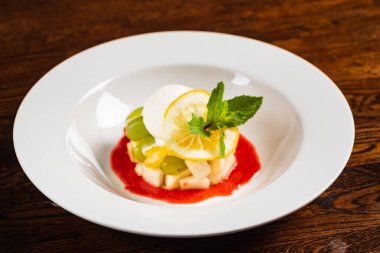 nane ile vejetaryen meyve tatlı, yakın