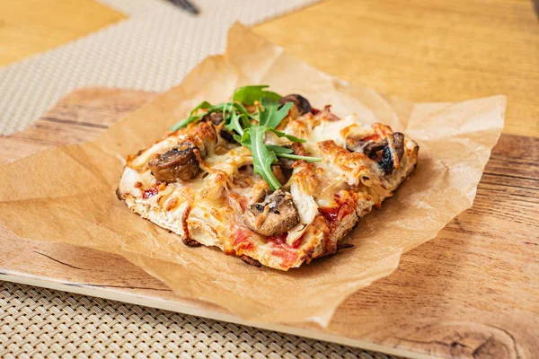 Skiva Italiensk Pizza Pizzerian — Stockfoto