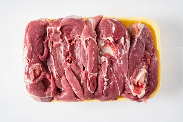 Свежее Мясо Баранины Белом Фоне — стоковое фото