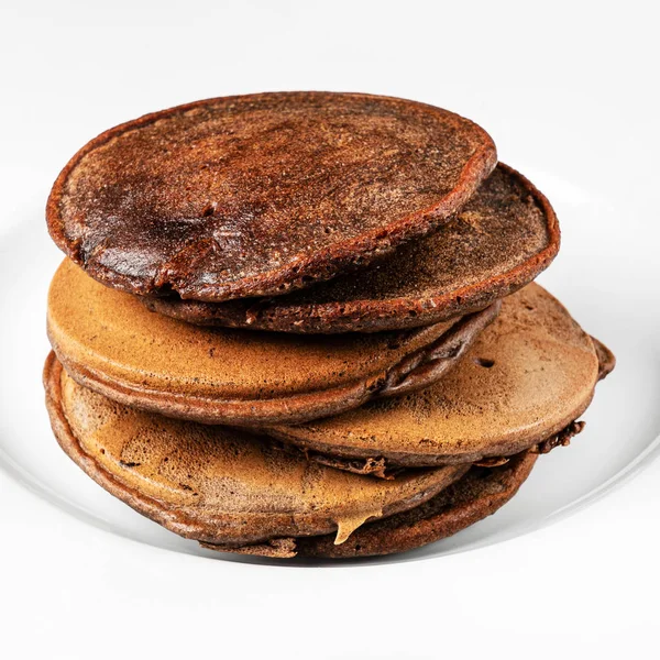 Chocolate Pancake Piring Putih Tutup — Stok Foto