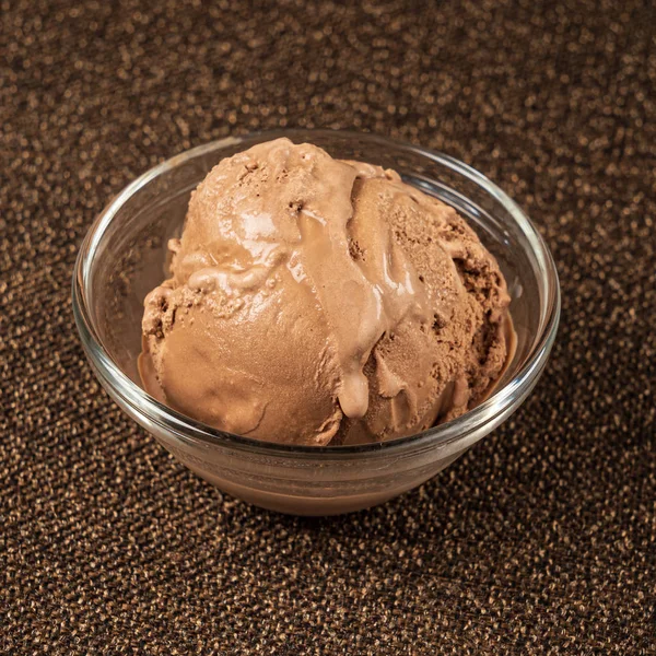 Palla Gelato Nella Ciotola Vicino — Foto Stock