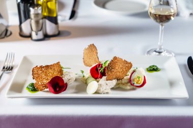 gurme salata restoranda, yakın çekim