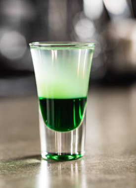 barda lezzetli kokteyl