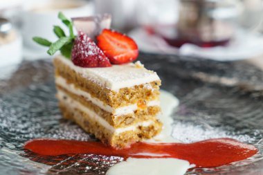 Havuçlu kek, kapat.