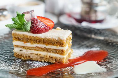 Havuçlu kek, kapat.