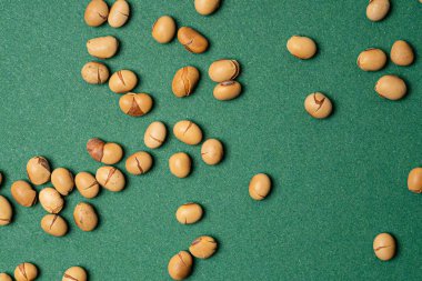 kavrulmuş soya fasulyesi, üst görünümü