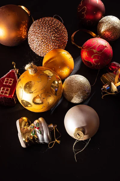 Рождественские Шары Черном Фоне — стоковое фото