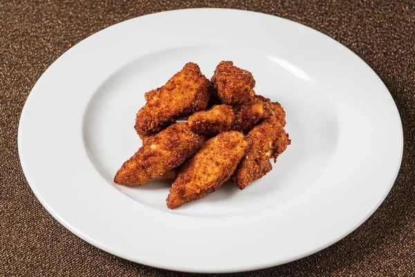 Chicken Nuggets Auf Dem Weißen Teller Nahaufnahme — Stockfoto