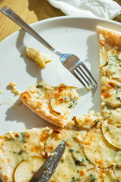 Pizza Com Gorgonzola Pêra — Fotografia de Stock