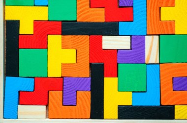 Tetris oyuncak tahta bloklar yakın çekim