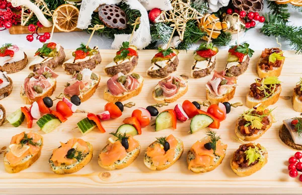 Christmas Appetizers Table Close — Stock Photo, Image