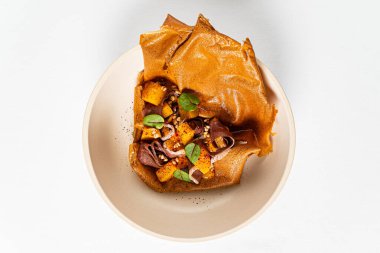 Kabaklı ve soslu ördek