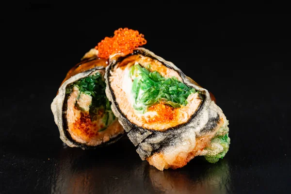 Sushi Fundo Preto Close — Fotografia de Stock