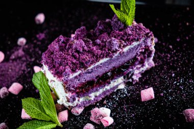 siyah arka plan üzerinde pasta