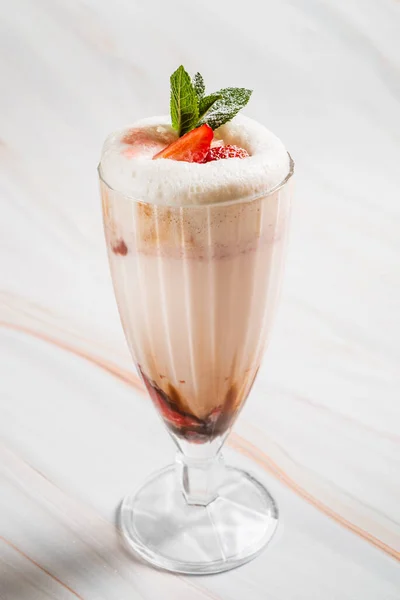 Milkshake Strawberries Chocolate — Stock Photo, Image