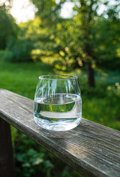 Vaso Agua Limpia Aire Libre — Foto de Stock