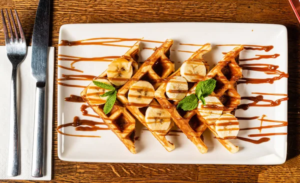 Belgian Waffles Iwth Banana Caramel — Stock Photo, Image