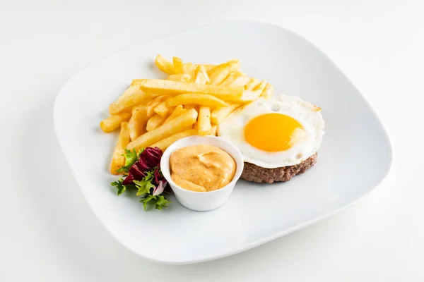 Kotelet Met Friet — Stockfoto