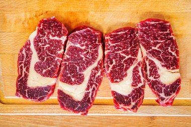 Masada Büyük Çiğ Et Bifteği