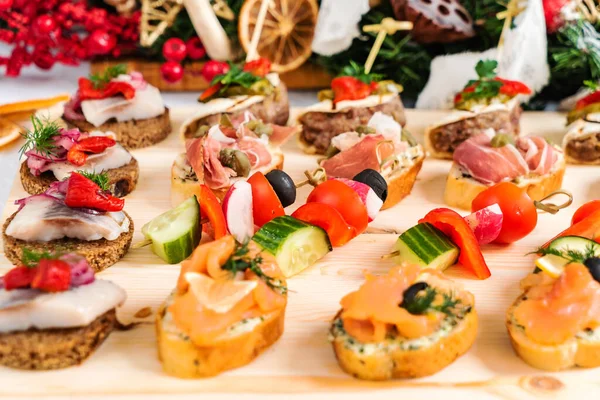 Christmas Appetizers Table — Stock Photo, Image