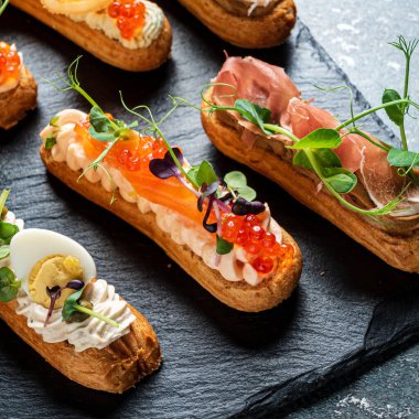 Taş tahtada Noel mezeleri