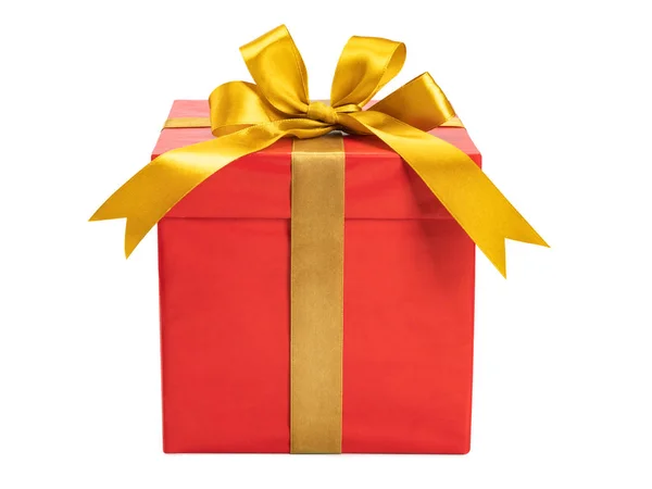 Caixa de presente vermelho com arco dourado isolado — Fotografia de Stock